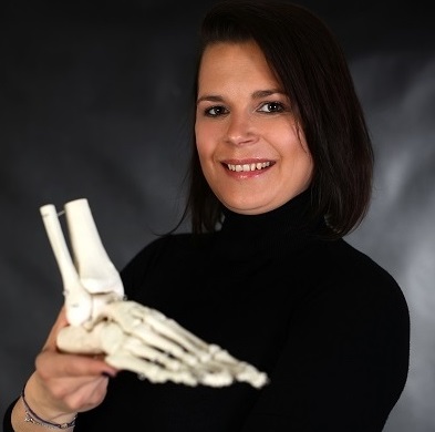 Physiotherapeutin Bc. Veronika Homolková: Fußausrichtungssocken können auch ein wertvoller Bestandteil der Behandlung sein
