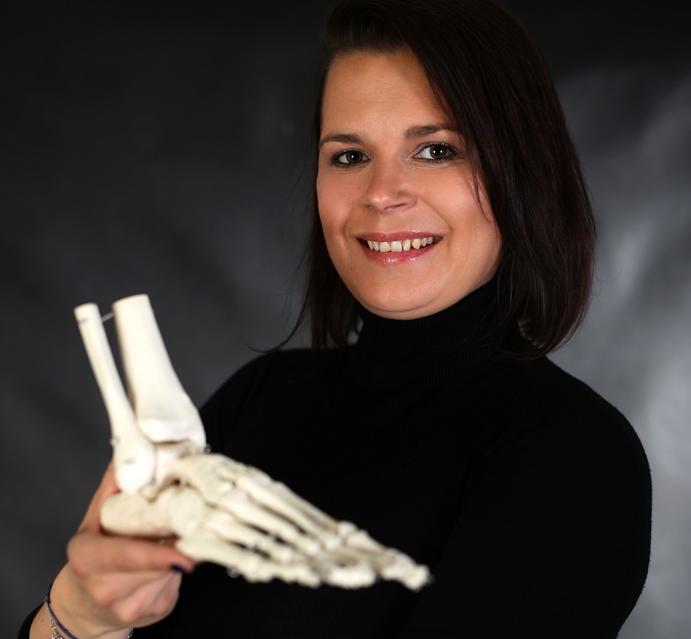 Physiotherapist Bc. Veronika Homolková: Foot Alignment Socks can be a valuable part of treatment